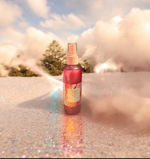 Strawberry Shortcake Glitter Body Mist Spray - Image 4